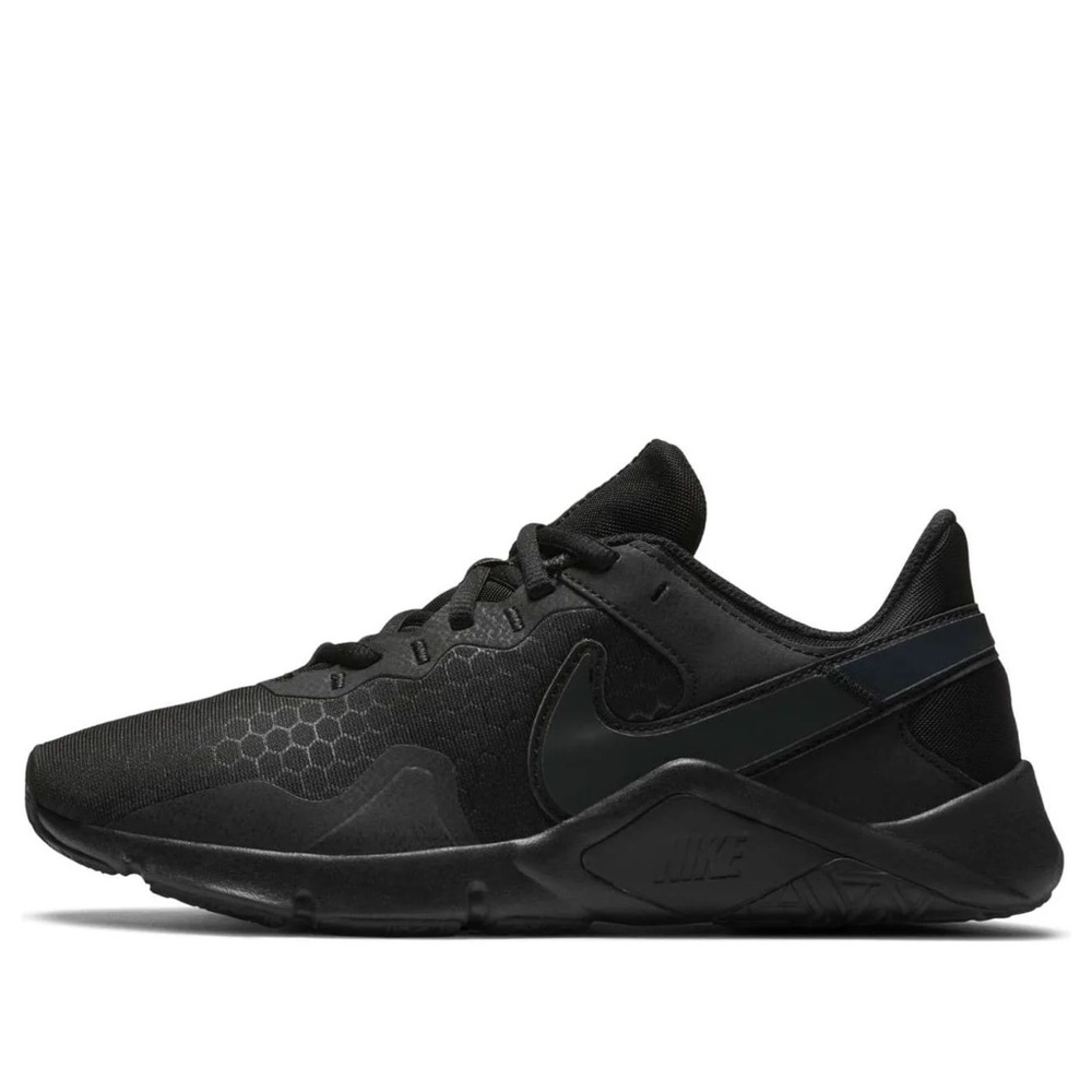Nike Legend Essential 2 Size 7.5